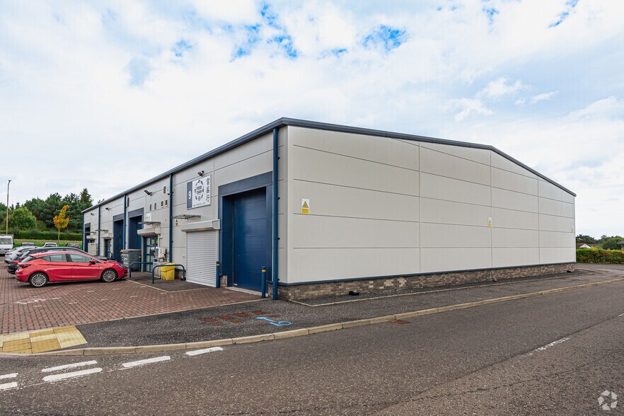 Appleton Parkway, Livingston à louer - Photo du bâtiment - Image 2 de 2