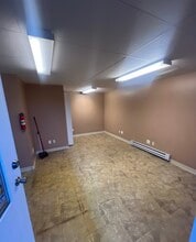 501 Spring Rd, Odessa, MO for lease Interior Photo- Image 1 of 3
