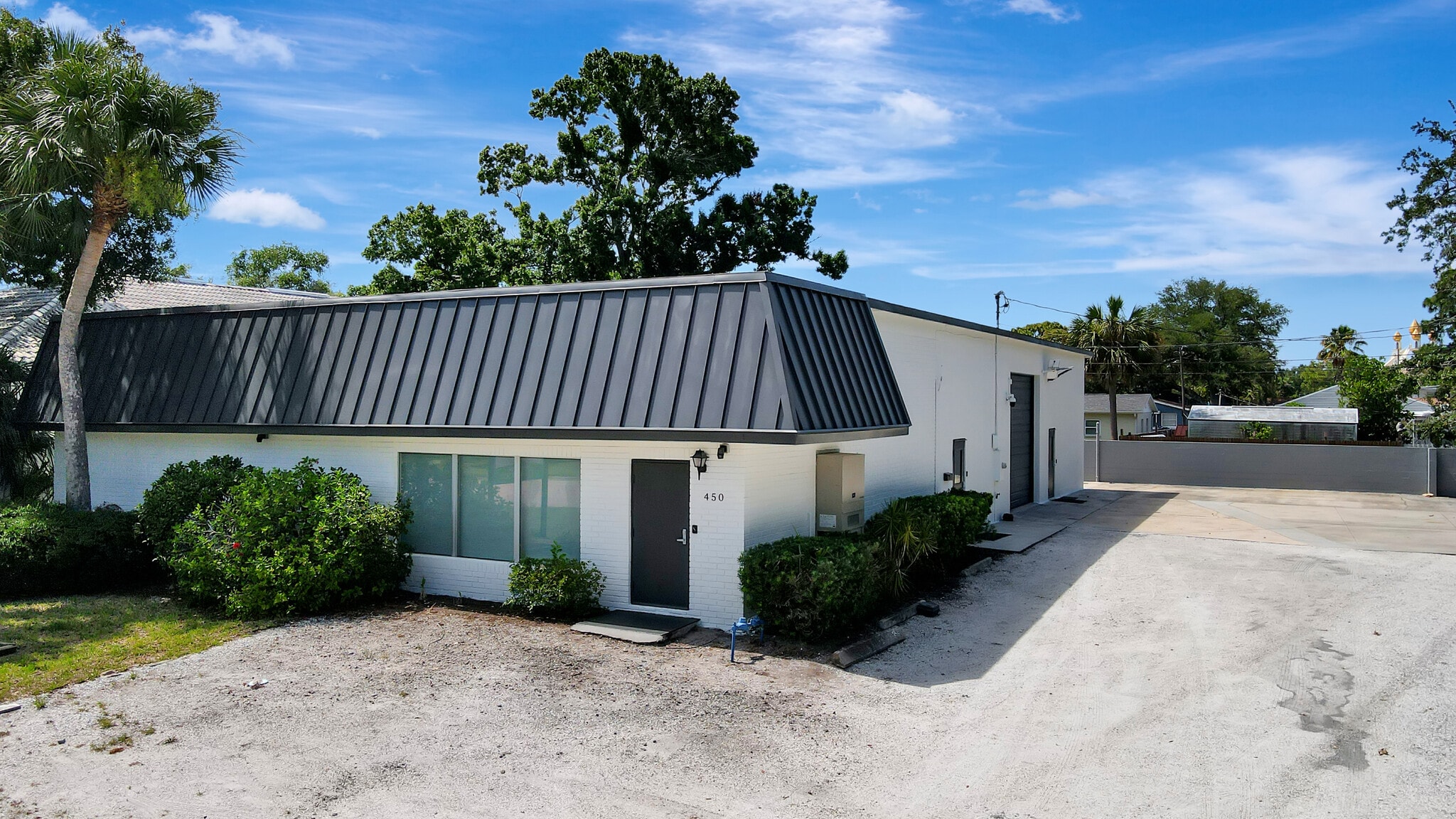 450 94th Ave N, Saint Petersburg, FL for lease Building Photo- Image 1 of 30