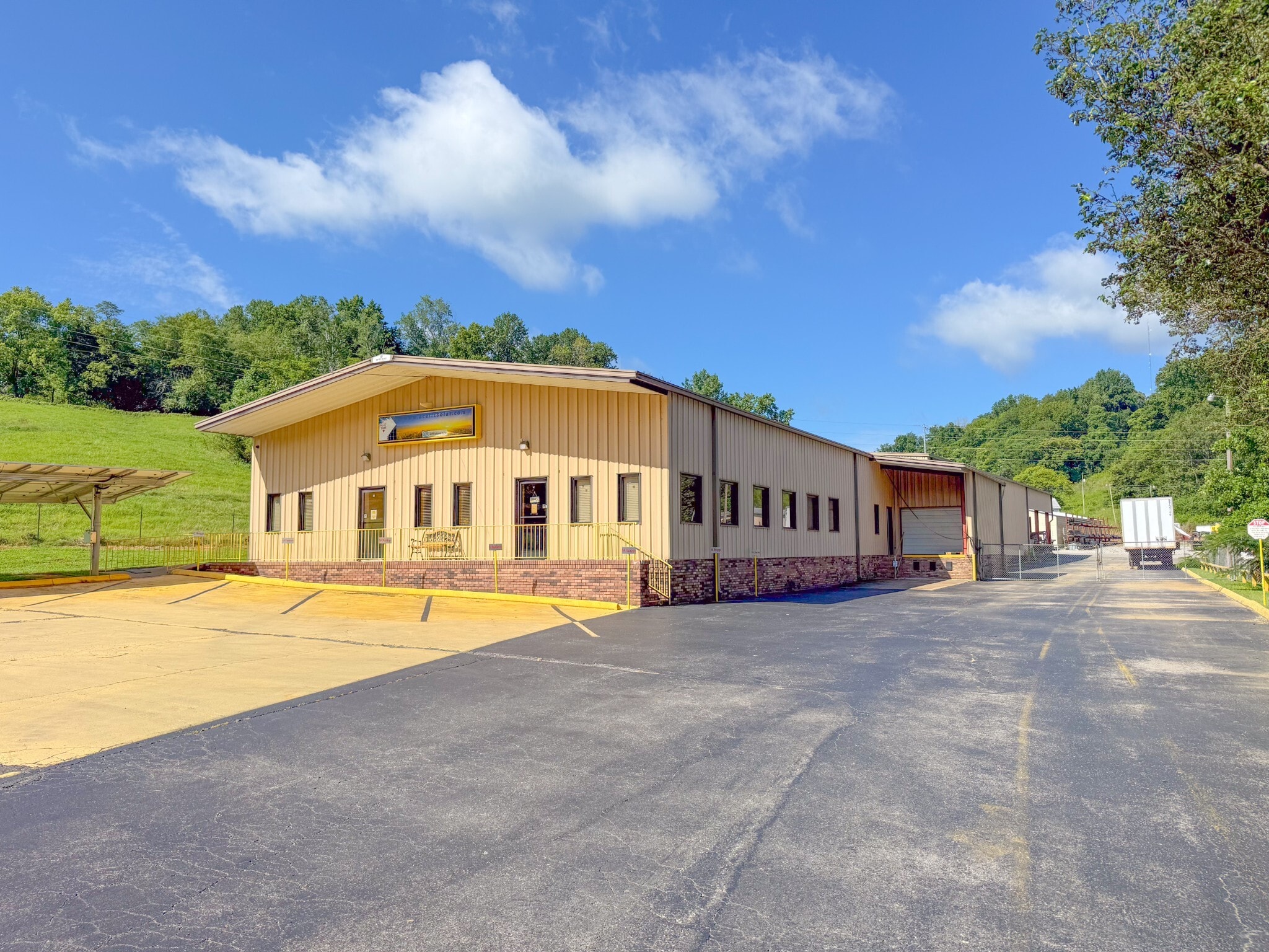 2335 Columbia Hwy, Pulaski, TN for sale Primary Photo- Image 1 of 49