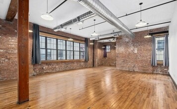 456 Johnson Ave, Brooklyn, NY for lease Interior Photo- Image 2 of 5
