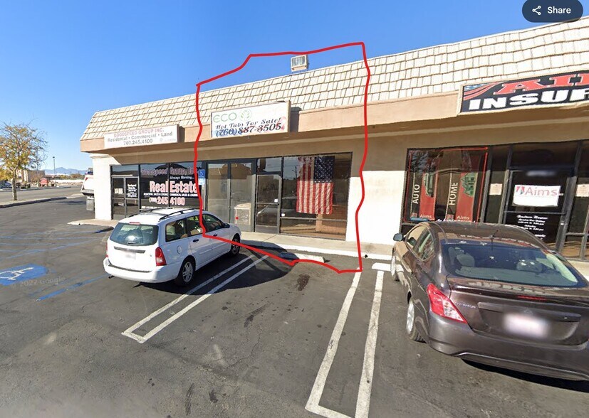 14665 Bear Valley Rd, Hesperia, CA à louer - Photo du bâtiment - Image 2 de 4