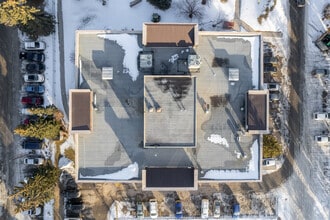 290 Midpark Way SE, Calgary, AB - Aerial  map view - Image1