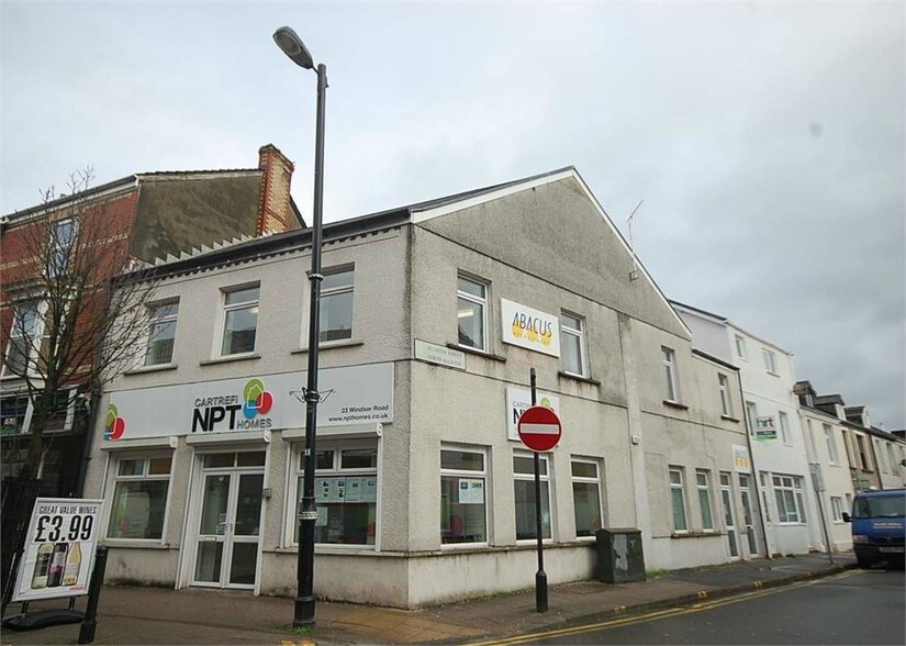 23 Windsor Rd, Neath à vendre - Photo du bâtiment - Image 3 de 3