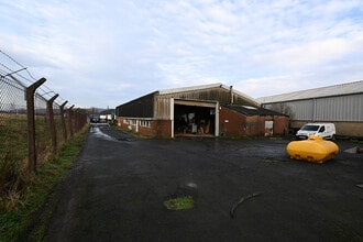 9 Broadleys Rd, Stirling for lease Building Photo- Image 2 of 6