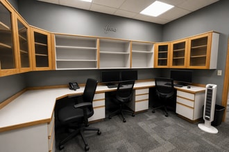 1929 N Washington St, Bismarck, ND for lease Interior Photo- Image 2 of 9