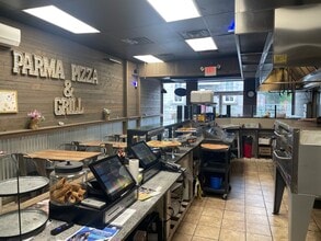 232 Locust St, Columbia, PA for sale Interior Photo- Image 2 of 8