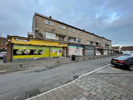 Llangrandy Retail Parade - Services immobiliers commerciaux