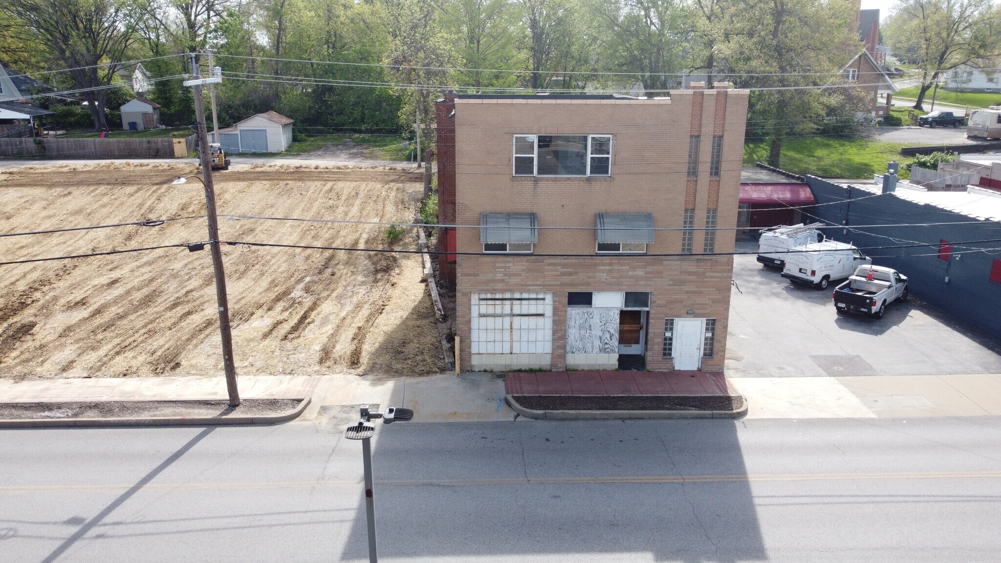 2622 Woodson Rd, Overland, MO à vendre Photo du bâtiment- Image 1 de 20