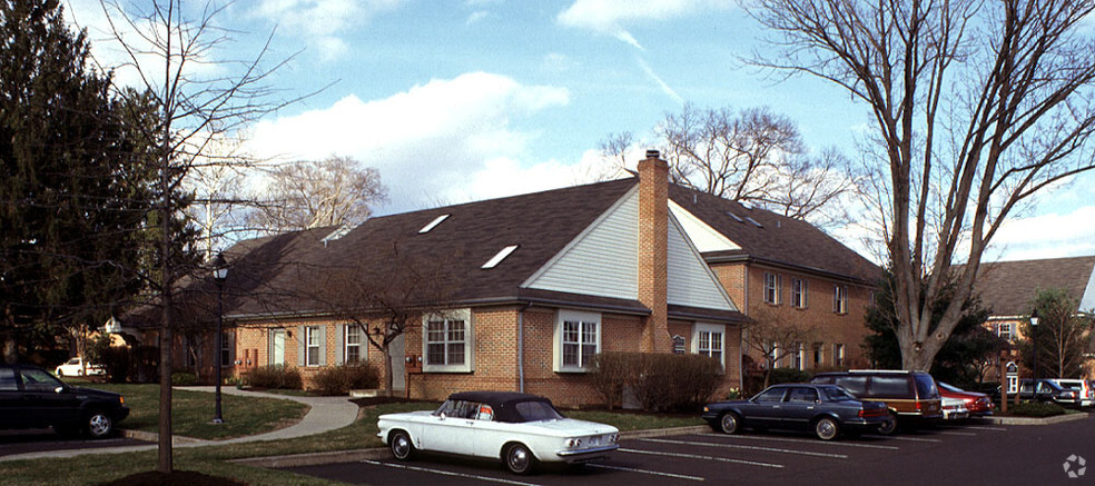 350 S Main St, Doylestown, PA for sale - Primary Photo - Image 1 of 1