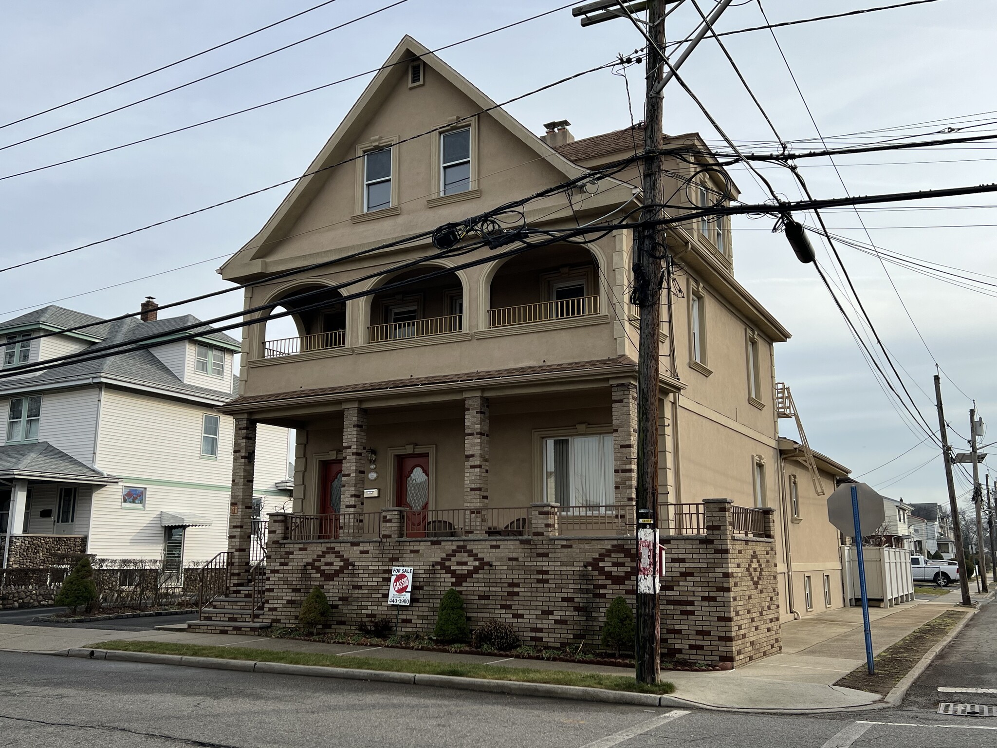 75 Vreeland Ave, Hackensack, NJ for sale Primary Photo- Image 1 of 1