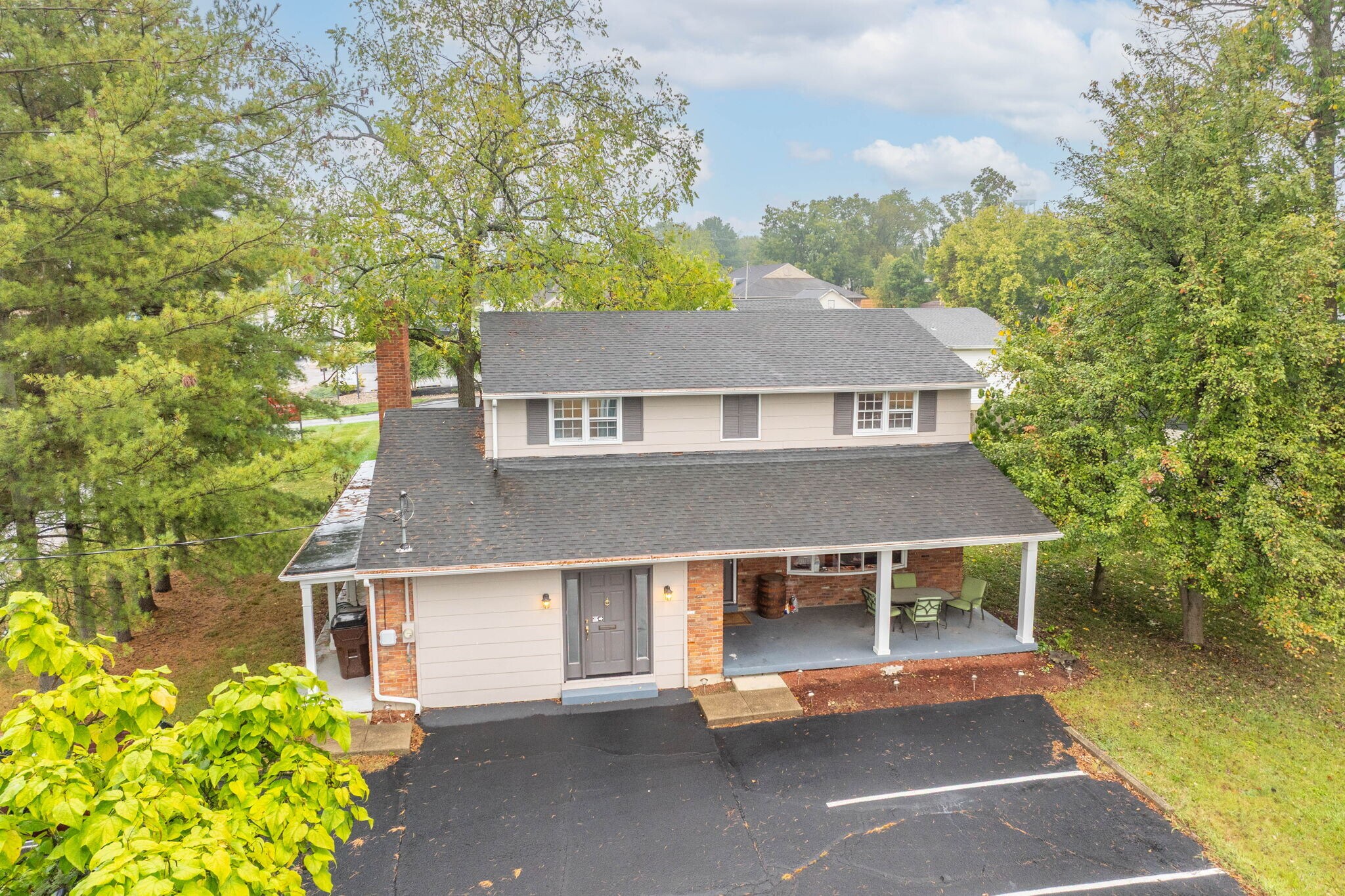 1 Crestview Dr, Milford, OH à vendre Photo principale- Image 1 de 35