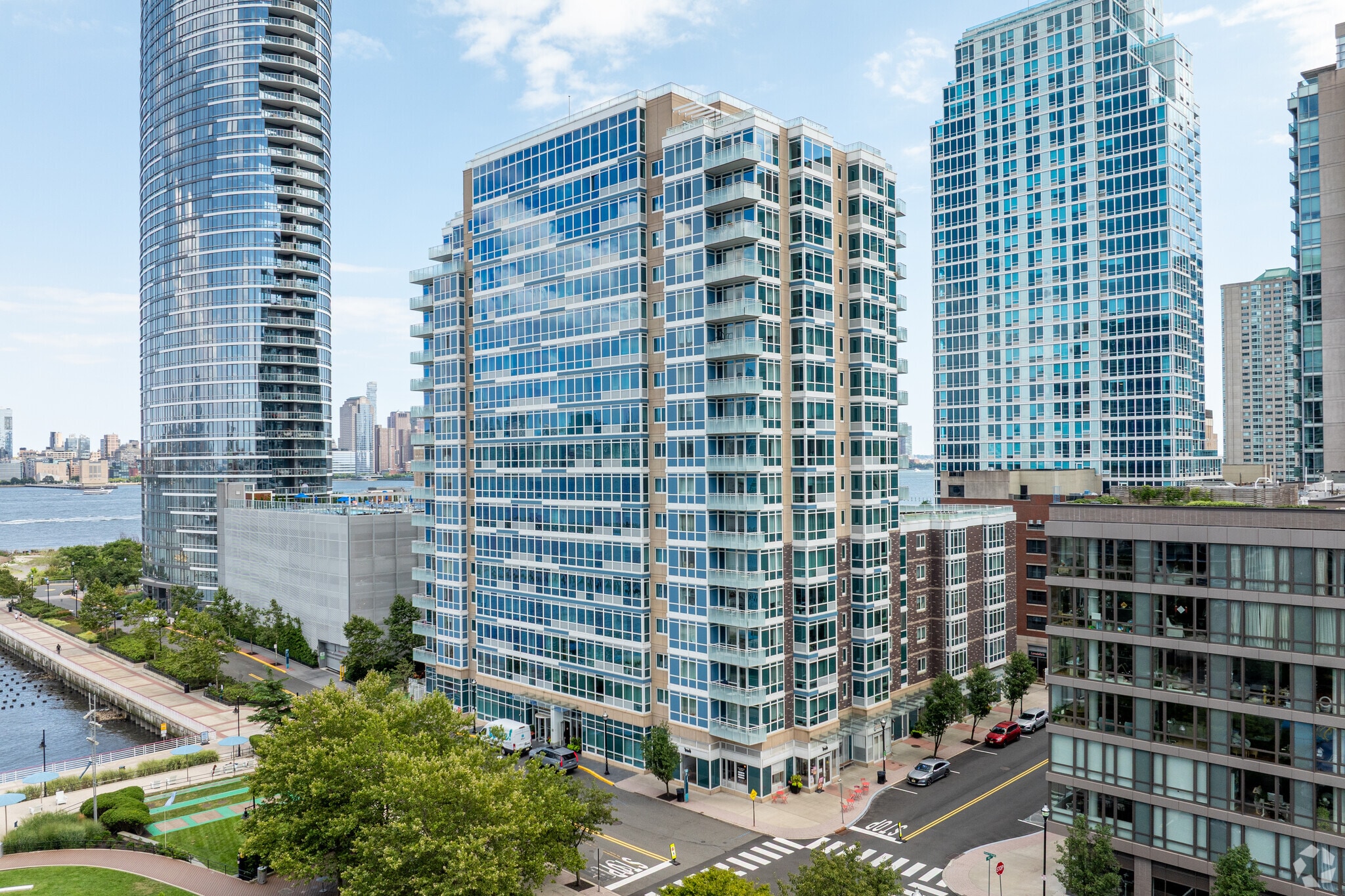 45 Park Ln, Jersey City, NJ for lease Primary Photo- Image 1 of 4