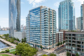 Plus de détails pour 45 Park Ln, Jersey City, NJ - Commerce de détail à louer