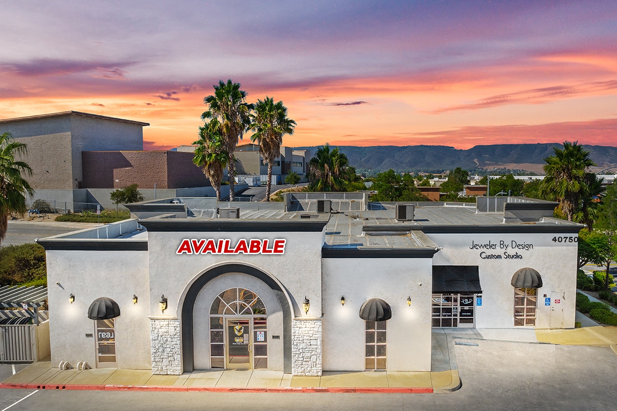 40750 Symphony Park Ln, Murrieta, CA for lease Primary Photo- Image 1 of 8