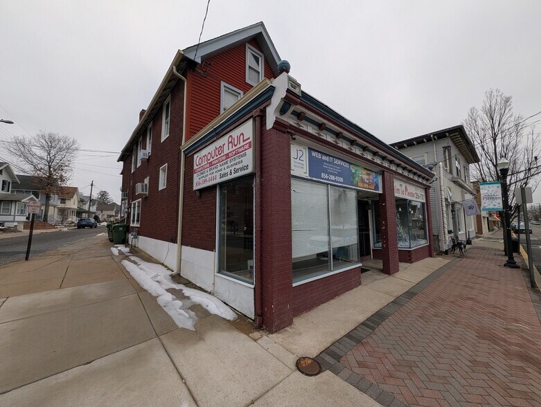 11 N Broadway, Pitman, NJ à louer - Photo du bâtiment - Image 2 de 11