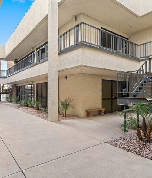 1837 S Mesa Dr, Mesa, AZ à vendre - Photo du bâtiment - Image 3 de 3