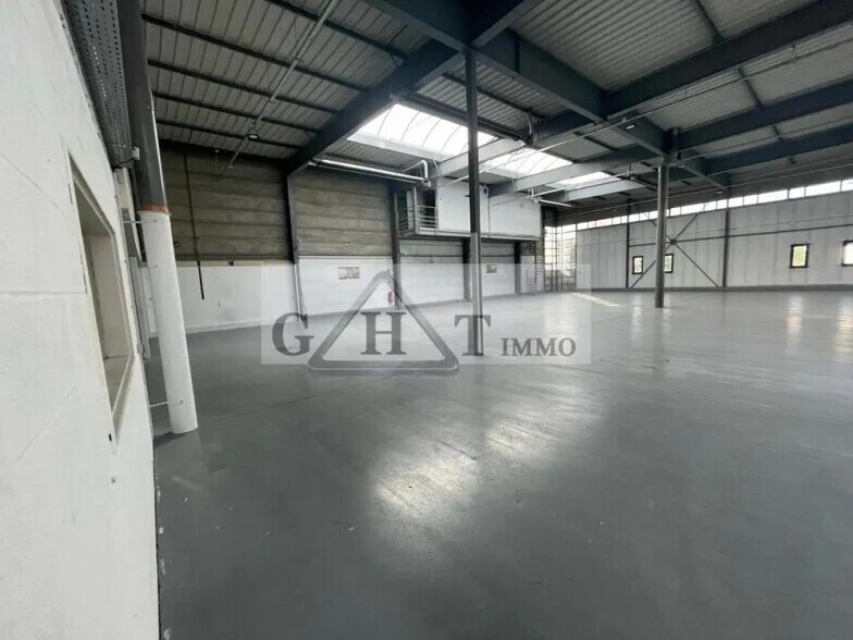 Bureau dans Créteil à louer - Photo intérieure - Image 3 de 4