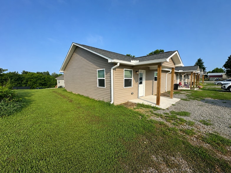 191 Railroad St, Phil Campbell, AL for sale - Building Photo - Image 3 of 14