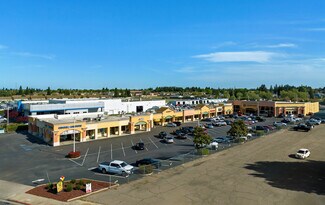 Plus de détails pour 1275 E F St, Oakdale, CA - Commerce de détail à vendre