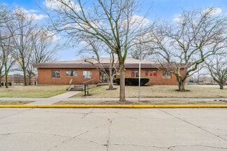 More details for 217 Ceape Ave, Oshkosh, WI - Office/Retail for Lease