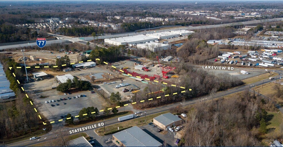 8101-8103 Statesville Rd, Charlotte, NC à louer - Aérien - Image 1 de 13