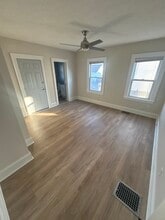 224 Whiting Ln, West Hartford, CT à louer Photo intérieure- Image 1 de 7