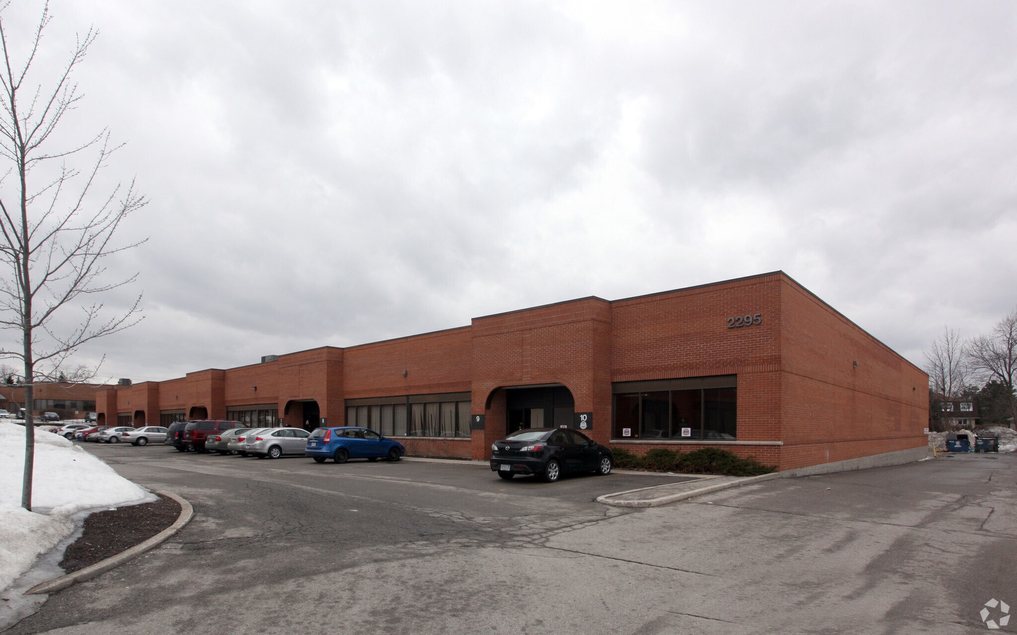 2295 Dunwin Dr, Mississauga, ON for sale Primary Photo- Image 1 of 1