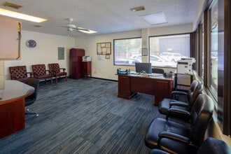 1114 Spencer Hwy, South Houston, TX for lease Interior Photo- Image 2 of 3