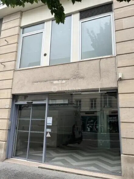 Commerce de détail dans Nancy à louer - Photo du bâtiment - Image 1 de 10