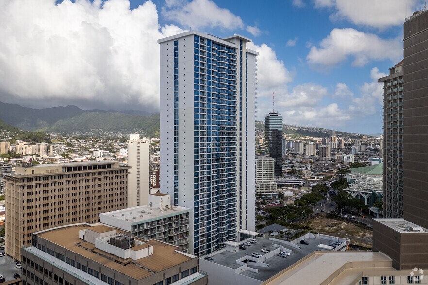 1631 Kapiolani Blvd, Honolulu, HI à louer - Photo du bâtiment - Image 3 de 8