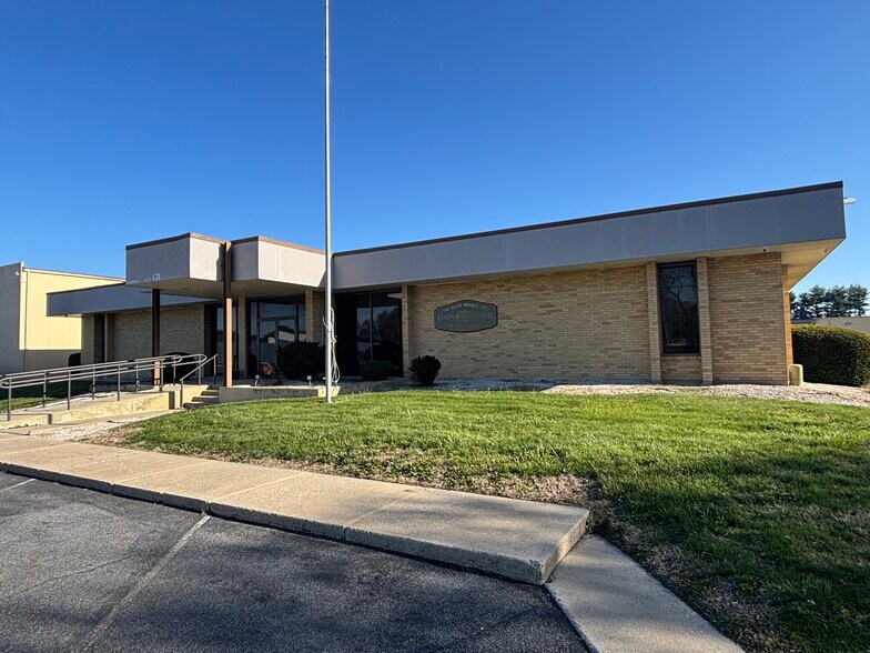 20 N Front St, Bally, PA à vendre - Photo du bâtiment - Image 2 de 11