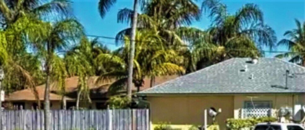 111 Lakeview Ave 1, Lantana, FL à vendre - Photo du bâtiment - Image 3 de 4