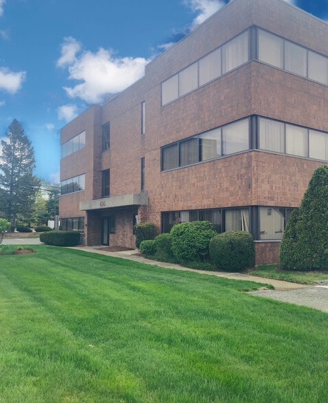 495 Old Connecticut Path, Framingham, MA for sale - Building Photo - Image 2 of 14