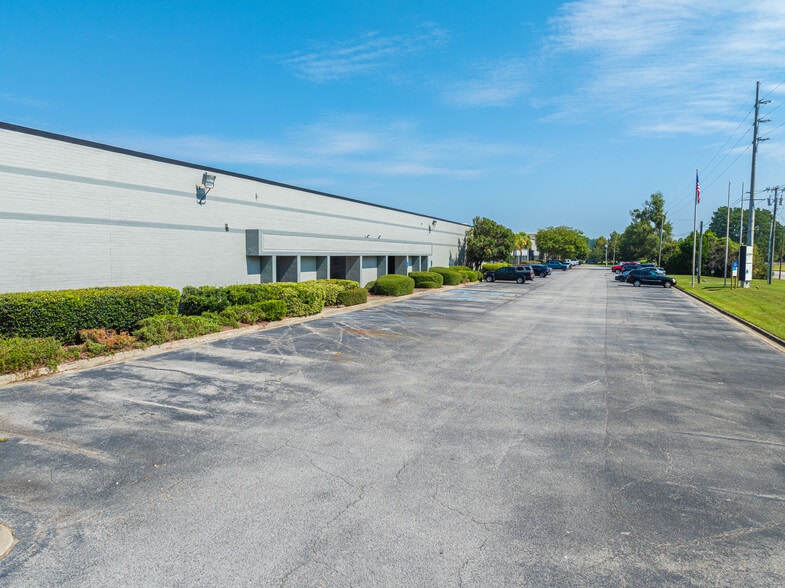 101 Coleman Blvd, Savannah, GA for lease - Building Photo - Image 2 of 3