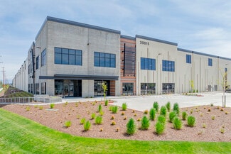 Plus de détails pour 20015 34th Ave E, Spanaway, WA - Industriel à louer