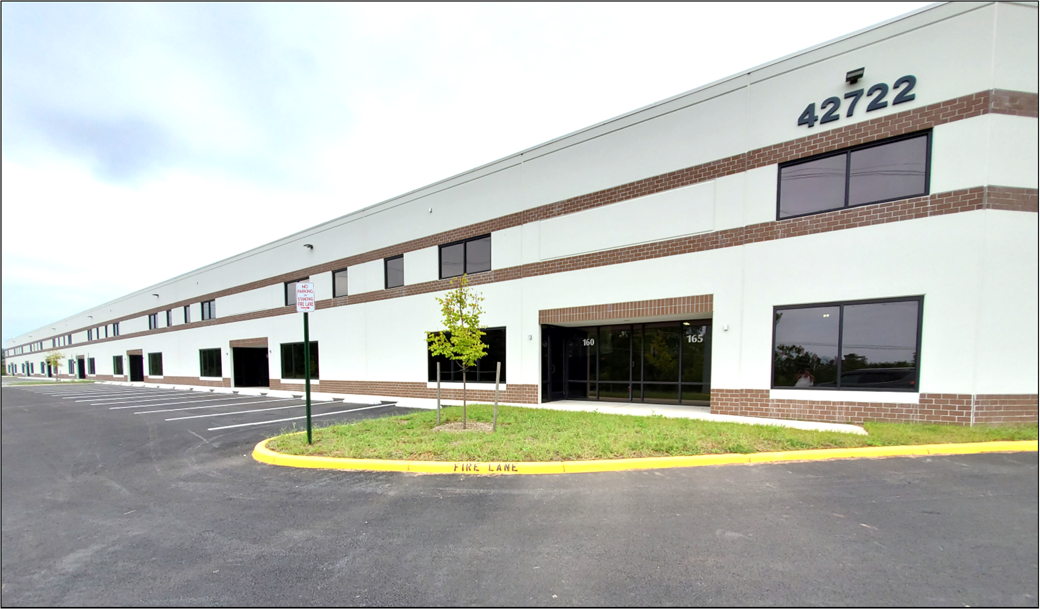 42722 Trade West Dr, Sterling, VA for lease Building Photo- Image 1 of 5