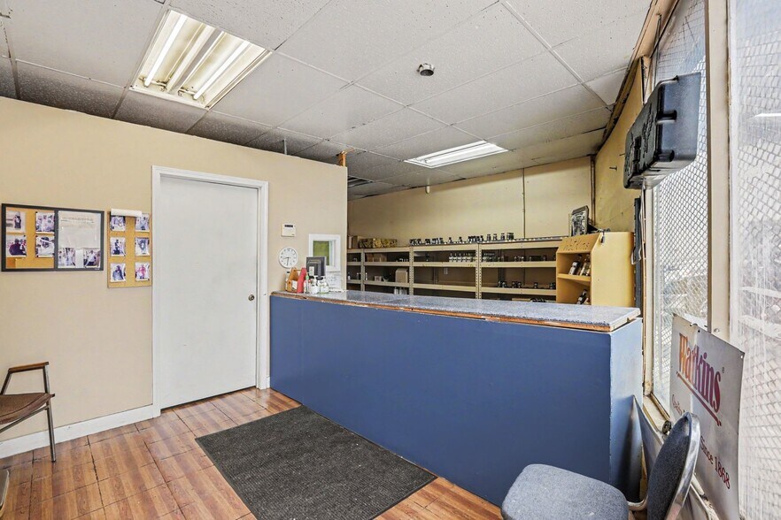 450 Flat Shoals Ave, Atlanta, GA à vendre - Photo du bâtiment - Image 2 de 21