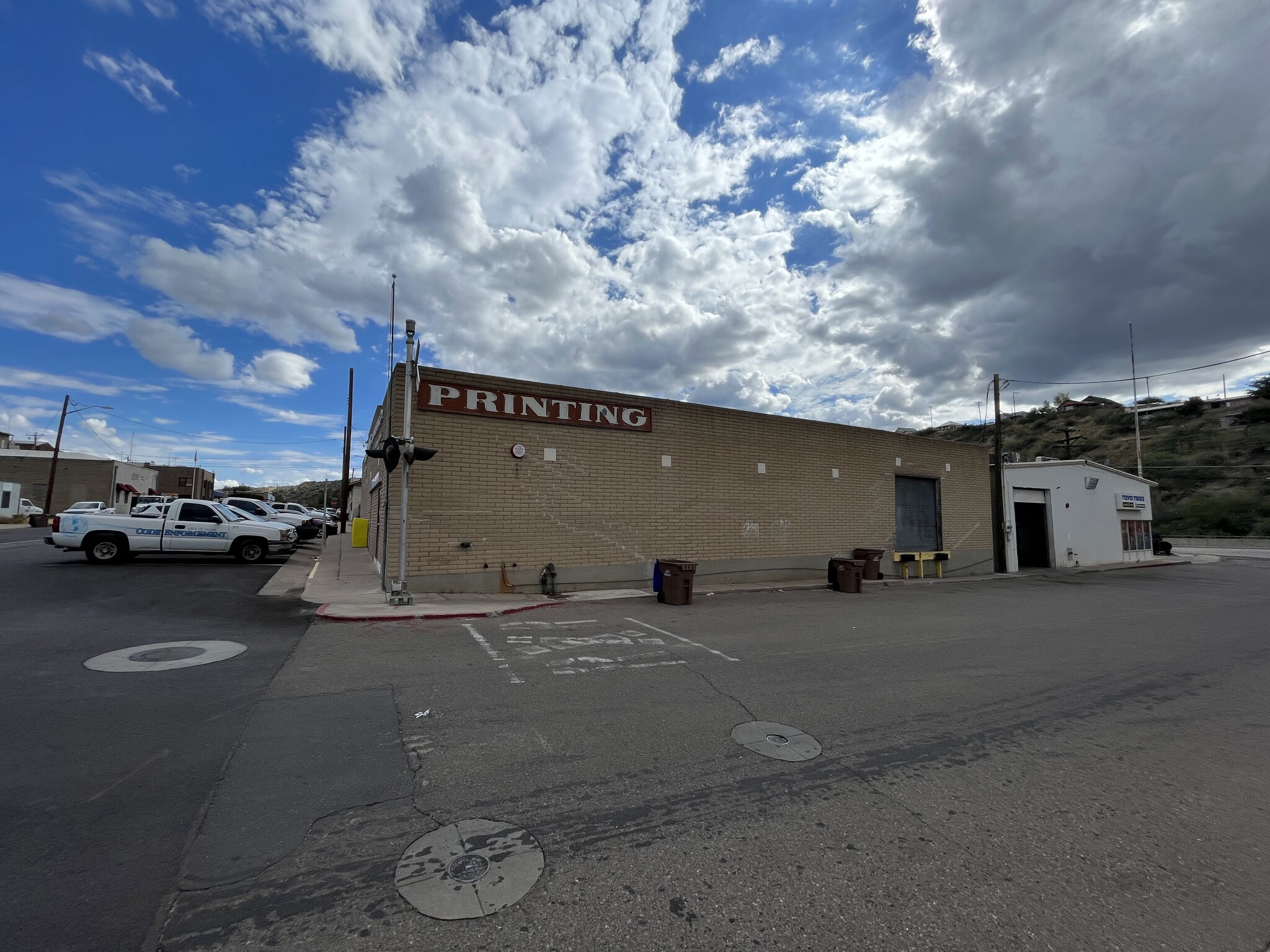 298 N Pine St, Globe, AZ for lease Building Photo- Image 1 of 27