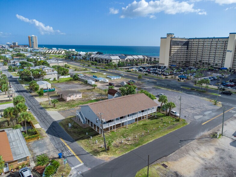 4021 Dolphin Dr, Panama City, FL à vendre - Photo du bâtiment - Image 2 de 18