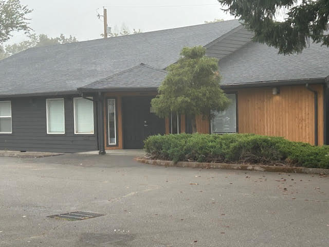 18445 E Burnside St, Portland, OR à vendre - Photo du bâtiment - Image 2 de 31