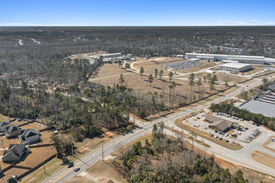 805 Morris Rd, Grovetown, GA à vendre - Photo du bâtiment - Image 2 de 6