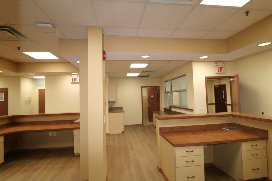 1167 McBride Ave, Woodland Park, NJ à louer - Photo intérieure - Image 3 de 25