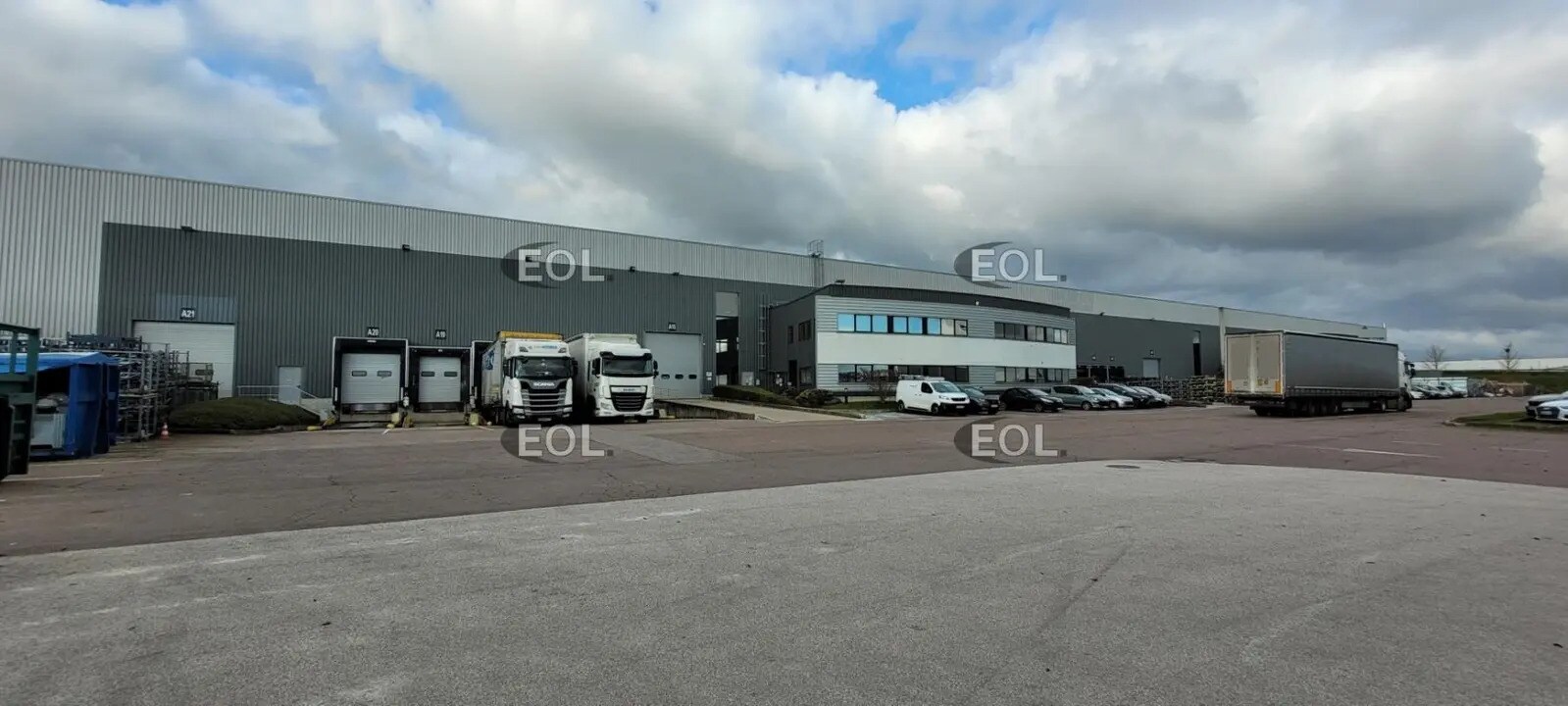 Industrial in Gevrey-Chambertin for lease Building Photo- Image 1 of 3