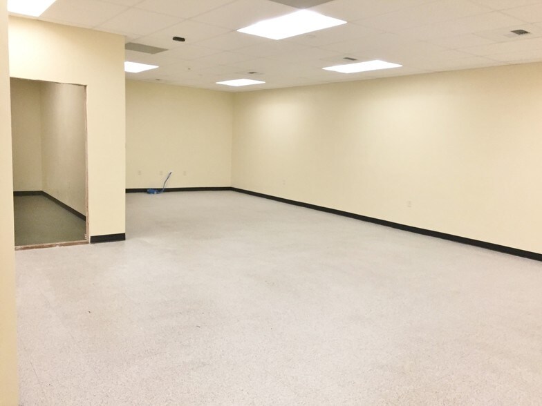 1416 W 7th Ave, Eugene, OR à vendre - Photo intérieure - Image 3 de 32