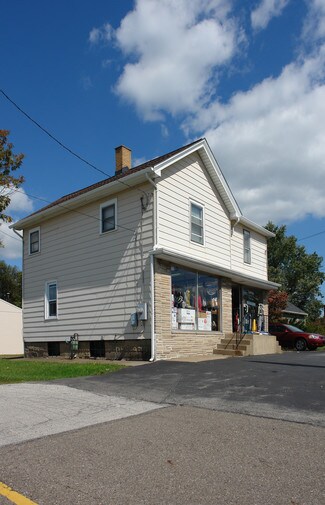 Plus de détails pour 152 Churchill Hubbard Rd, Youngstown, OH - Commerce de détail à louer