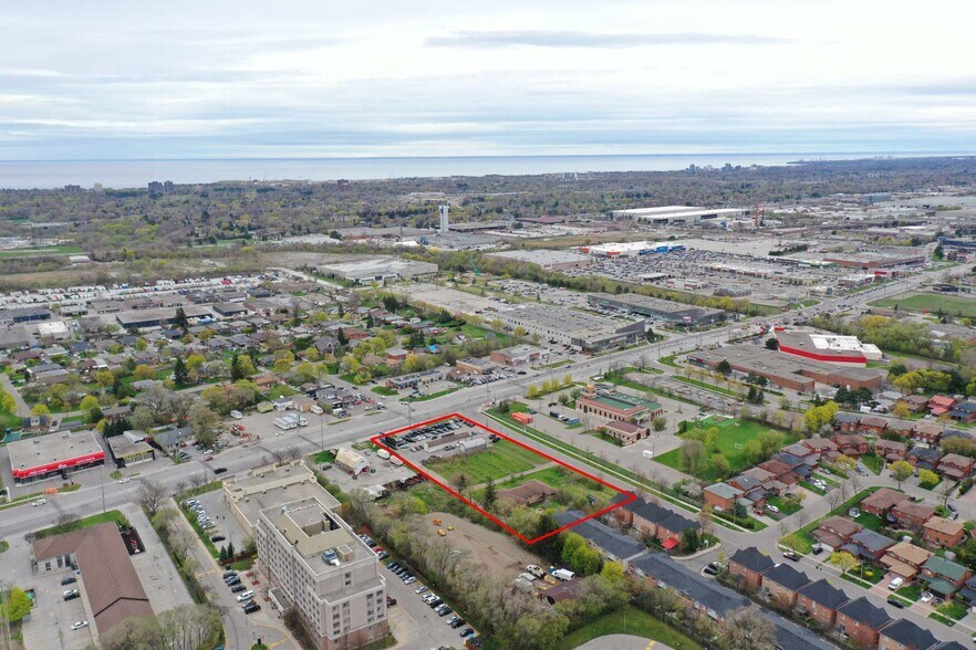 1721 Dundas St E, Mississauga, ON à vendre - Autre - Image 2 de 3