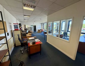 Bury Clos, Higham Ferrers for lease Interior Photo- Image 2 of 24