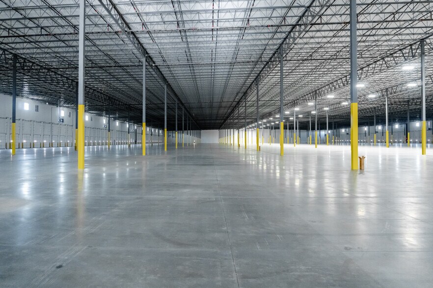 S. Main St, Duncan, SC à louer - Photo intérieure - Image 3 de 5