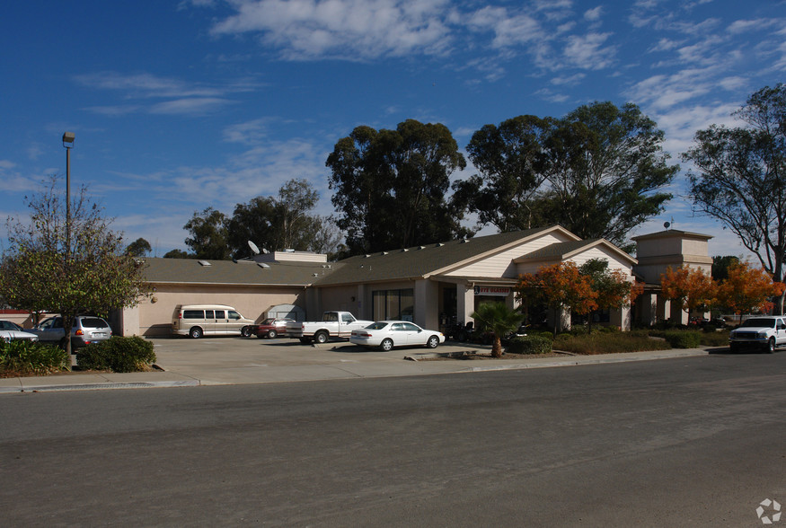 220 Rotanzi St, Ramona, CA for sale - Primary Photo - Image 1 of 1